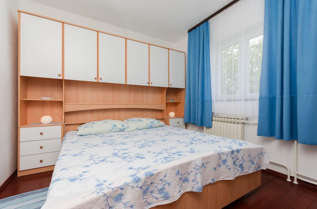 Apartment Bozena Punat Exterior foto